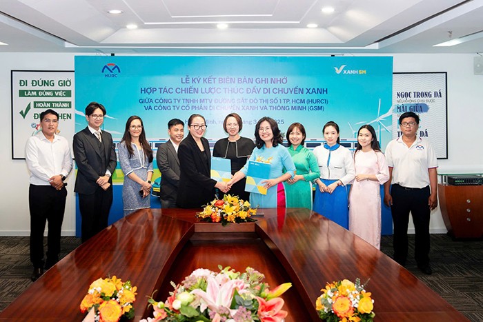 Metro TP HCM và Xanh SM hợp tác phát triển giao thông xanh