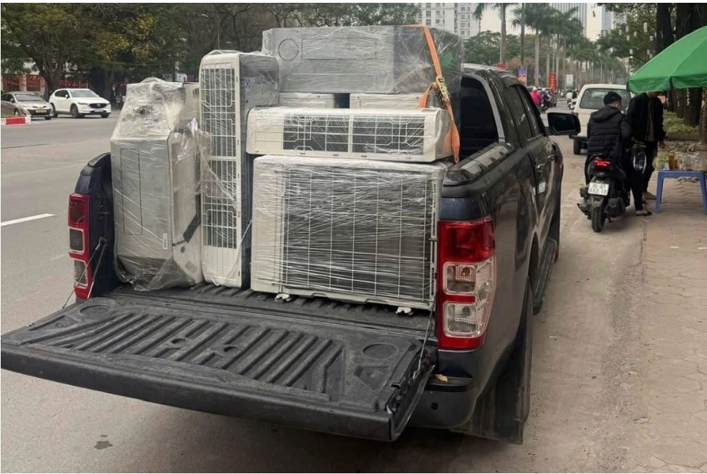 Nhiều ý kiến xung quanh quy định hạn chế xe bán tải vào nội đô Hà Nội