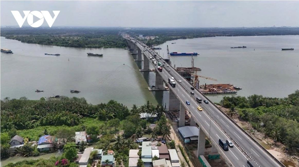 Cầu Long Thành bị quá tải, có dấu hiệu xuống cấp gây lo ngại về an toàn