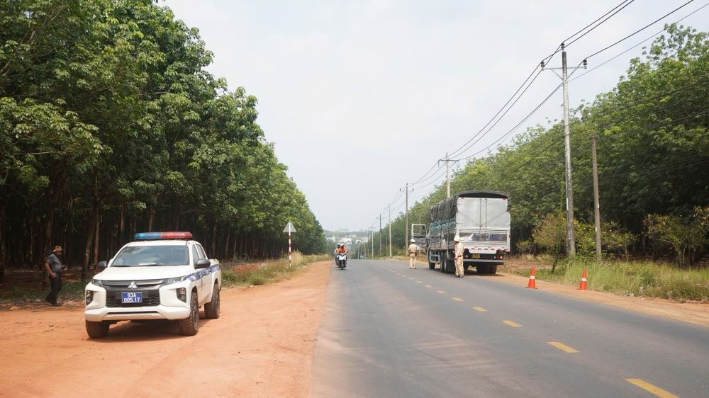 Đồng Nai: CSGT tăng cường kiểm soát vận tải, giữ vững trật tự giao thông trên các tuyến trọng điểm