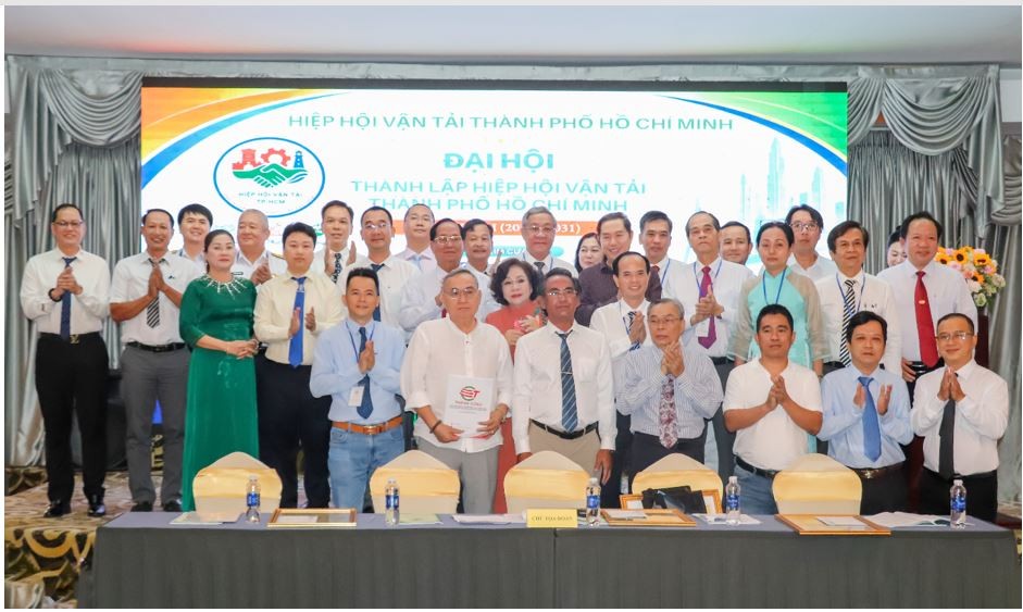 Đại hội thành lập Hiệp hội Vận tải TP.HCM: Kiện toàn bộ máy sau hợp nhất 4 hiệp hội