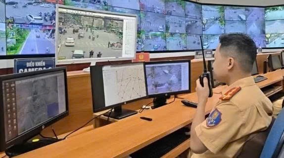 Hoàn thiện quy định xử lý vi phạm hành chính trên môi trường điện tử