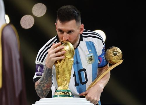 CHUNG KẾT WORLD CUP 2022: MESSI TỎA SÁNG, ARGENTINA HẠ PHÁP TRONG LOẠT “ĐẤU SÚNG” LUÂN LƯU LÊN NGÔI VÔ ĐỊCH
