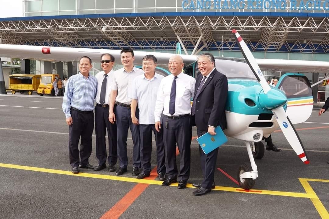 Công ty Bay Việt huấn luyện bay đường dài tại Cần Thơ, Cà Mau