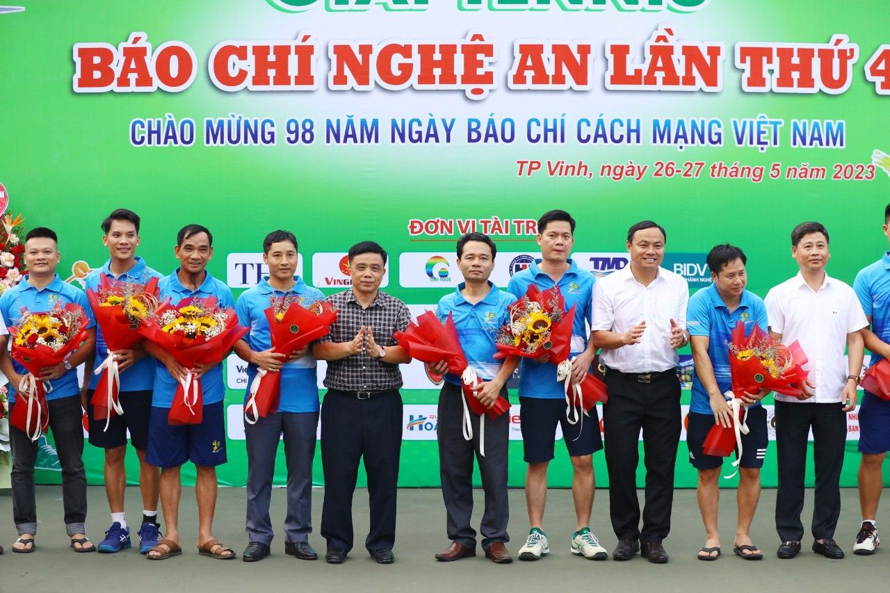 Nghệ An: Chào mừng Ngày Báo chí cách mạng Việt Nam sôi nổi với giải “Tennis báo chí Nghệ An lần thứ 4”
