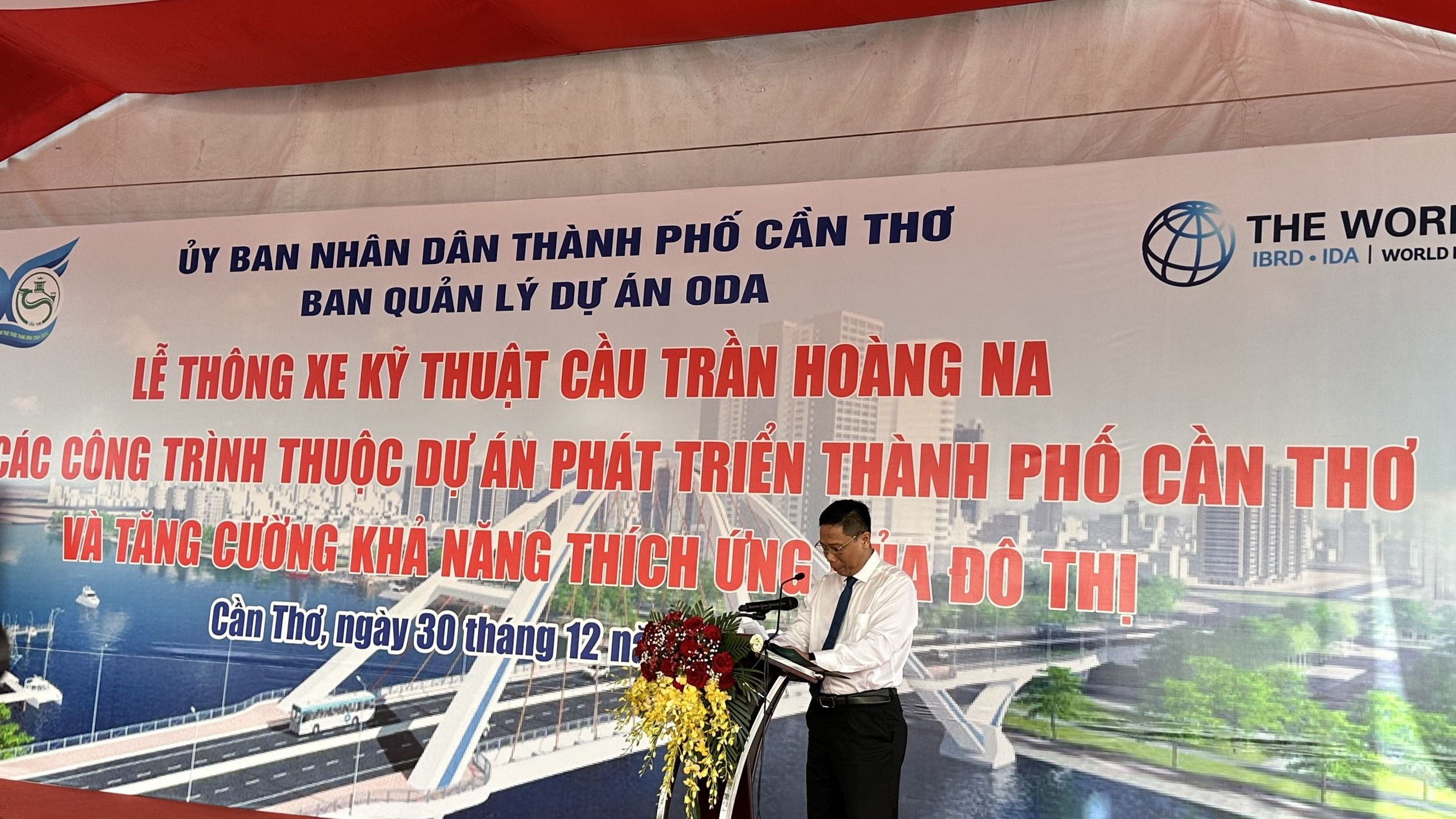 Cần Thơ: Thông xe kỹ thuật cầu 800 tỷ đồng nối quận Ninh Kiều và quận Cái Răng