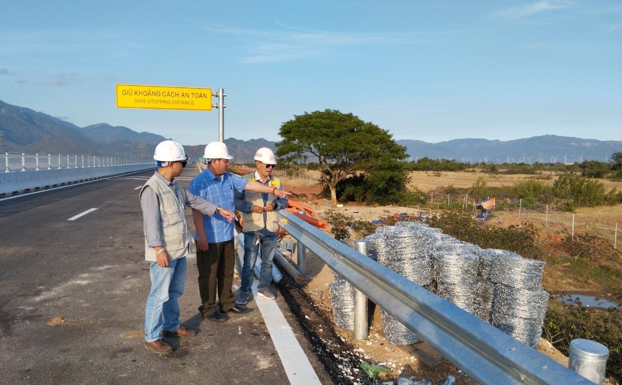 Dự án cao tốc Cam Lâm – Vĩnh Hảo thông xe đi từ Nha Trang vào TP.HCM chỉ hơn 4 giờ