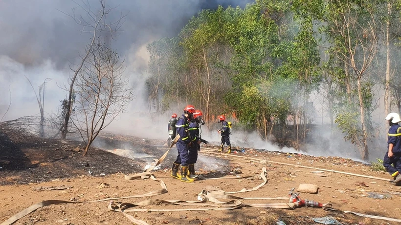 Gia Lai: Cháy lớn tại Nhà máy rác Chư Sê, ước thiệt hại hơn 5 tỷ đồng