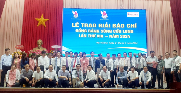 Trao Giải báo chí Đồng bằng sông Cửu Long lần thứ 8 năm 2024