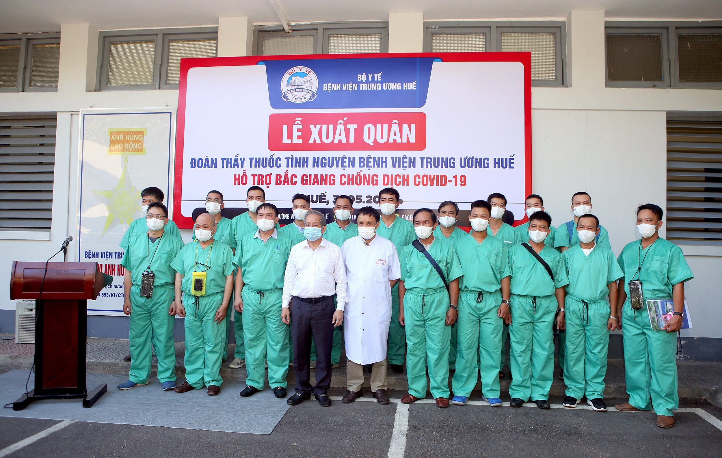 Bệnh viện Trung ương Huế xuất quân chi viện hỗ trợ tỉnh Bắc Giang chống dịch Covid-19