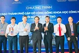 Bí thư Thành ủy TPHCM Trần Lưu Quang đối thoại với cộng đồng khoa học công nghệ