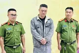 Quảng Trị: Bắt 4 xe tải chở gần 50 tấn hàng lậu