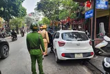 Từ 15/8, chính thức xử phạt ô tô biển trắng chở khách thu tiền
