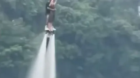 Ninh Bình tạm dừng hoạt động flyboard sau sự cố tại hồ Núi Lớ