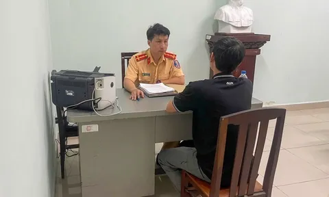 CSGT TPHCM xử lý nhiều trường hợp đăng thông tin sai sự thật trên mạng xã hội