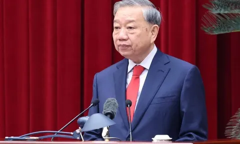 Khai mạc trọng thể Hội nghị lần thứ 2 Ban Chấp hành Trung ương Đảng khóa XIV