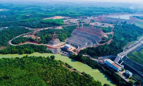 Thủy điện Thác Mơ linh hoạt trước thách thức, giữ nhịp tăng trưởng xanh