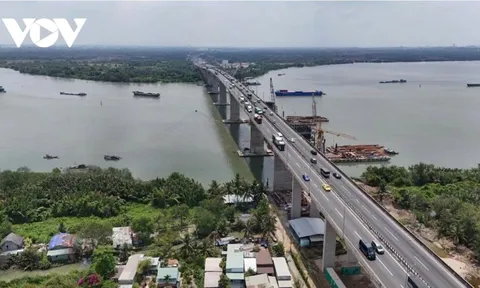 Cầu Long Thành bị quá tải, có dấu hiệu xuống cấp gây lo ngại về an toàn