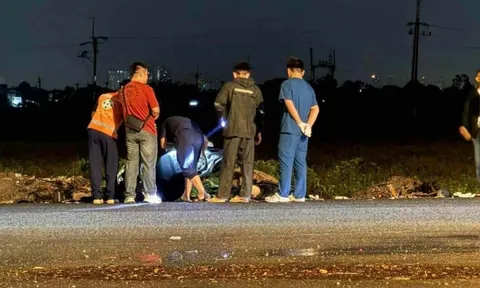 Hai vụ tai nạn liên tiếp trong đêm mưa dông ở Hà Nội, 2 người tử vong tại chỗ