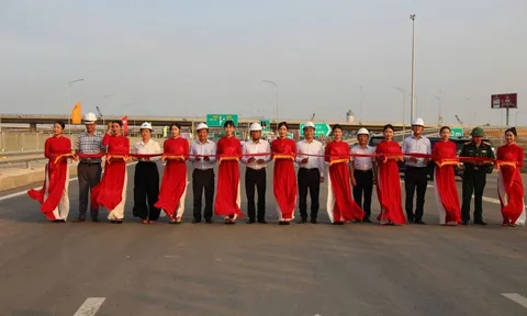 Lễ thông xe cao tốc Biên Hoà- Vũng Tàu: Cú hích hạ tầng cho vùng Đông Nam Bộ