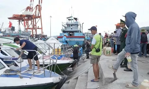 Gia Lai: Xử lý nghiêm tàu cao tốc tự ý hoán cải, lắp thêm động cơ trái phép