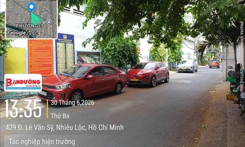 TP. Hồ Chí Minh: Thường xuyên mất an toàn giao thông ở cổng trường THCS Đoàn Thị Điểm