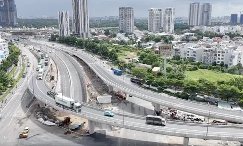 TP.HCM thông xe 2 nhánh cầu dự án nút giao thông An Phú
