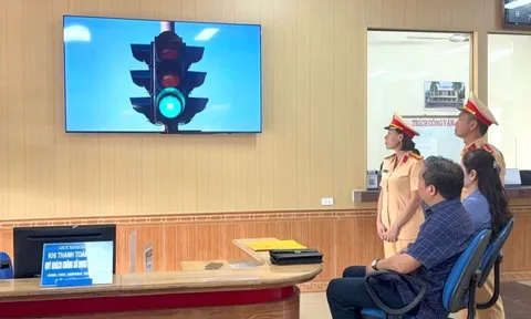 Thanh Hoá: Phòng CSGT ra mắt mô hình Thông điệp số Đường phố an toàn