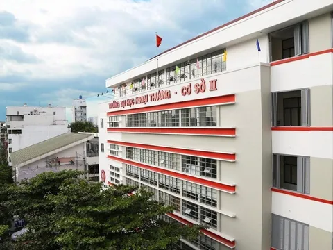 Sắp xếp lại các trường học: Không cho phép tình trạng chạy chọt, “xin-cho”