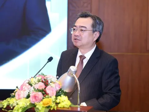 Tháo gỡ các “nút thắt” mang tính cấu trúc để TPHCM thu hút mạnh mẽ đầu tư và nhà đầu tư chiến lược