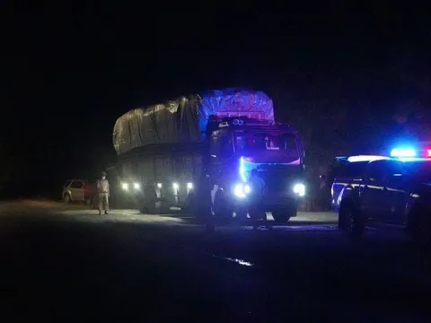 Quyết liệt giữ vững trật tự, an toàn giao thông trên Quốc lộ 29 trong mùa cao điểm vận chuyển nông sản