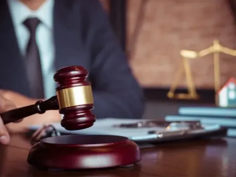 Từ 1/10, thí điểm chế định luật sư công tại 8 bộ, 10 tỉnh thành