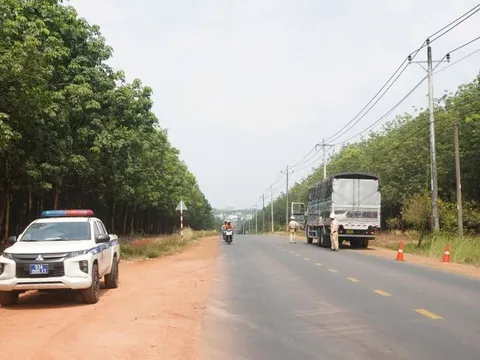 Đồng Nai: CSGT tăng cường kiểm soát vận tải, giữ vững trật tự giao thông trên các tuyến trọng điểm