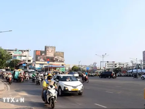 Điều chỉnh linh hoạt trục đường chính vào sân bay Tân Sơn Nhất từ ngày 15/5
