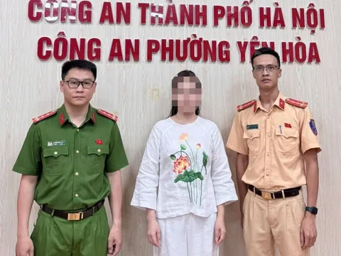 Sẽ xử lý nghiêm người phụ nữ chửi bới, hành hung tài xế ô tô sau va chạm
