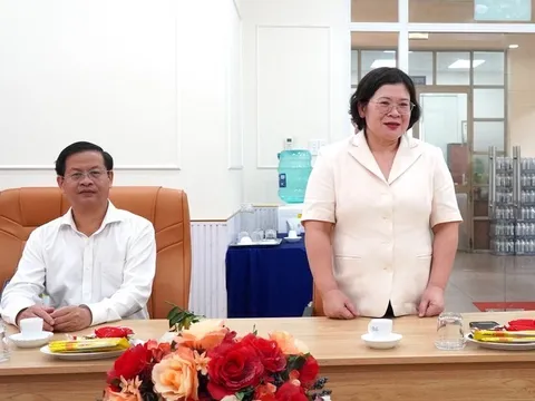 Phó Bí thư Thành ủy TPHCM Văn Thị Bạch Tuyết thăm, chúc mừng các cơ quan báo chí