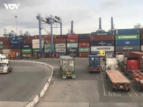 Nâng cao năng lực cạnh tranh ngành logistics bằng công nghệ trí tuệ nhân tạo